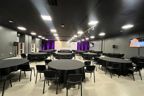 S1&S2 cabaret east facing